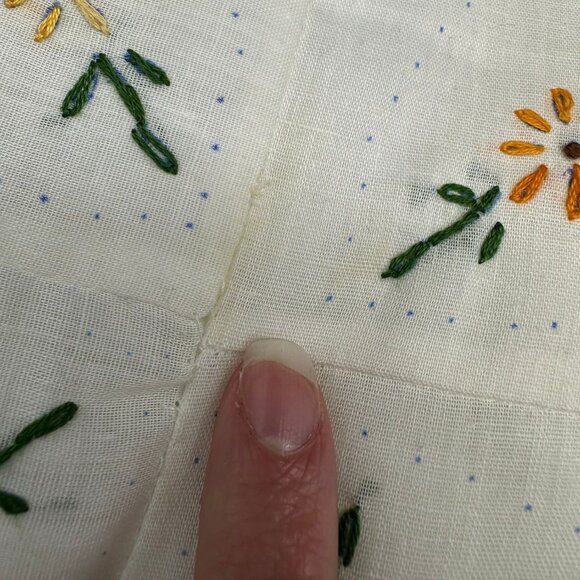 Vintage Throw Pillows Embroidered Floral Peach Green White Set Of 3 Cottagecore - Picture 7 of 10